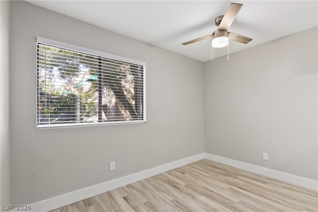 2220 Pine Breeze Lane - Photo 7
