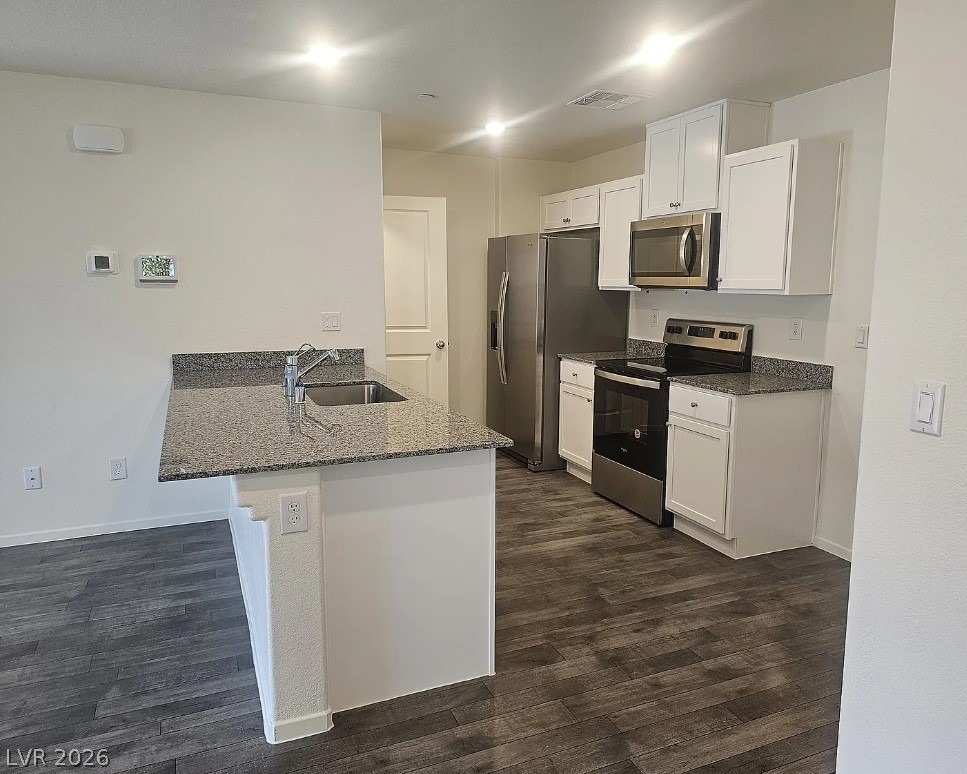 1138 Meadow Sparrow Place - Photo 3