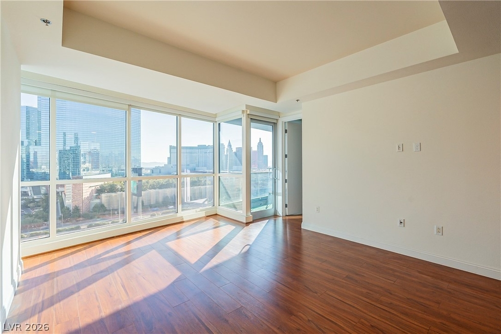 4525 Dean Martin Drive - Photo 8