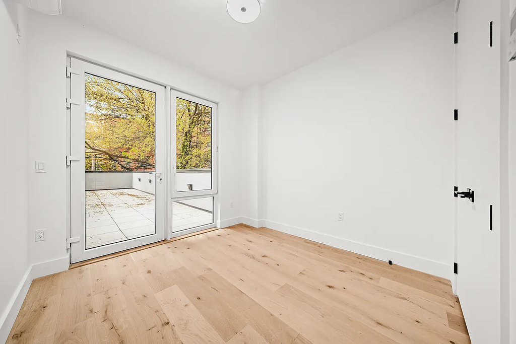 Wyckoff Ave,  Himrod Street, - Photo 0