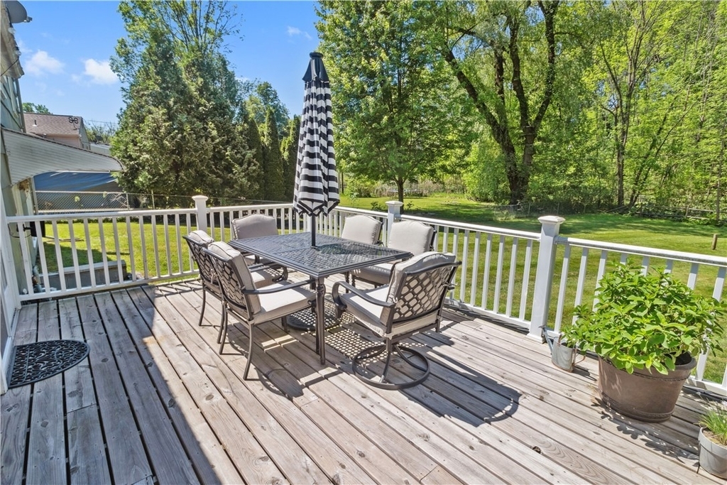 39 Little Brook Drive - Photo 9