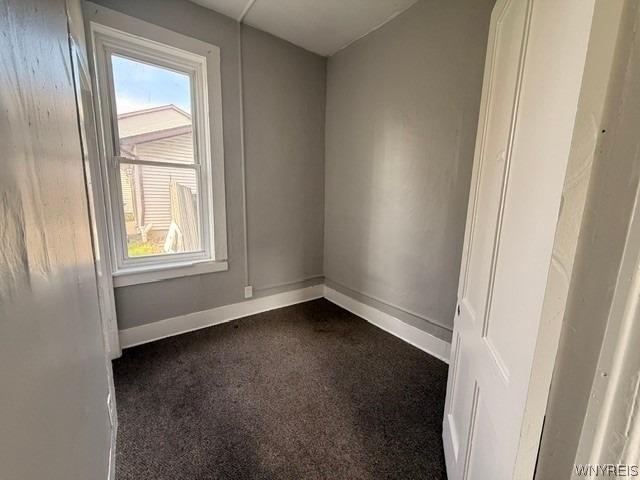 491 Emslie Street - Photo 9