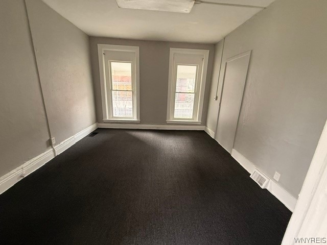 491 Emslie Street - Photo 4