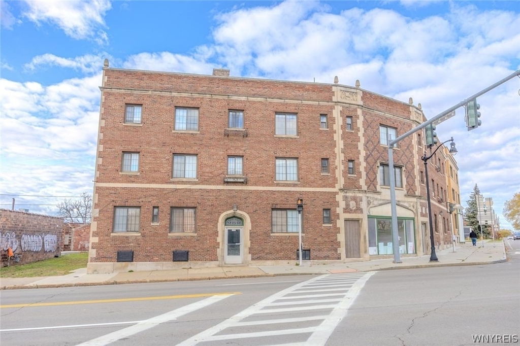 530 Main Street - Photo 2