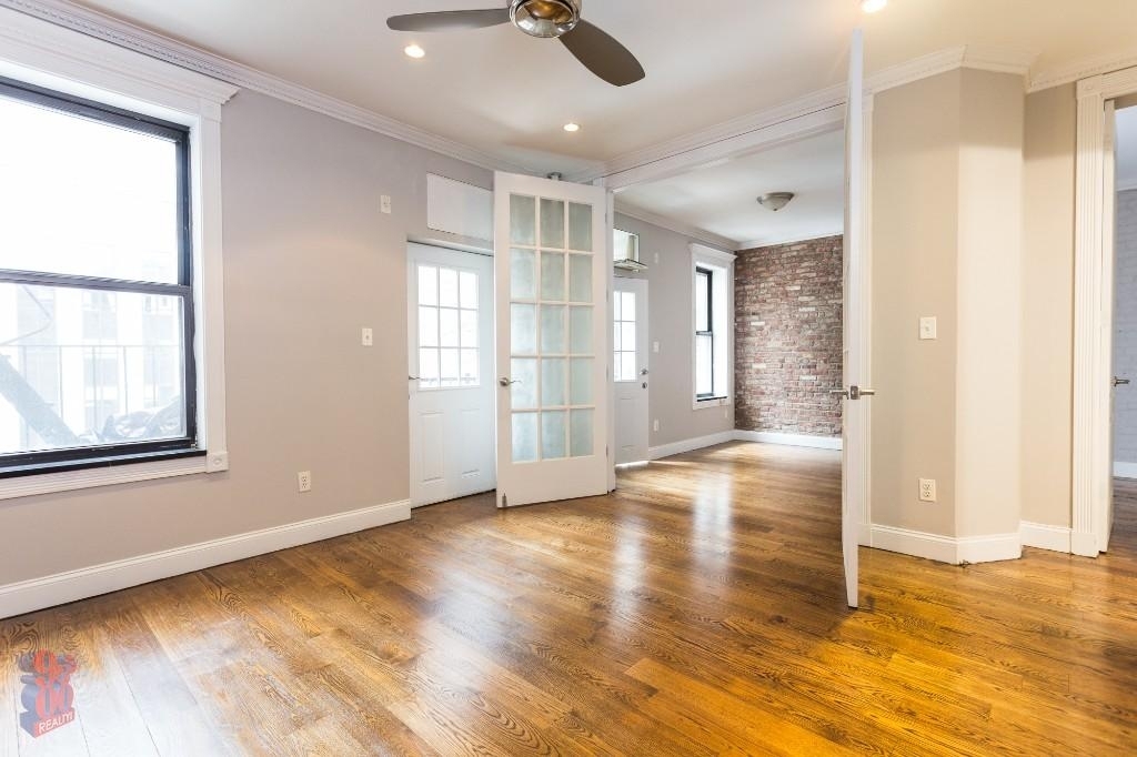 East 18th Street - Photo 1