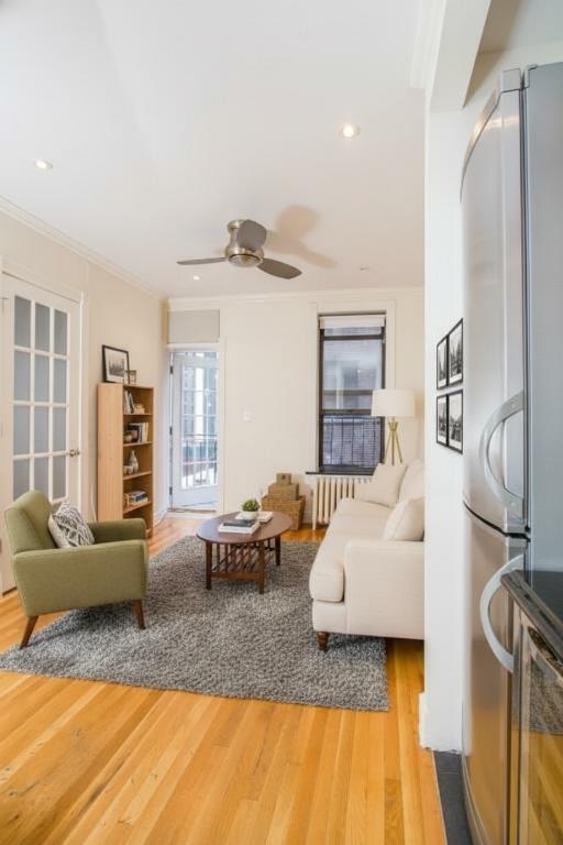 East 18th Street - Photo 0