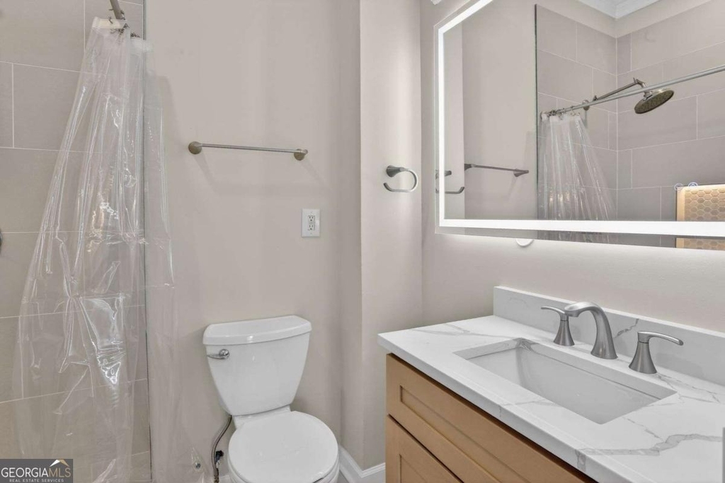 585 Jones Avenue - Photo 6