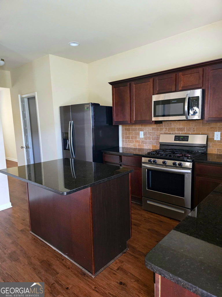 245 Silver Willow Walk - Photo 1