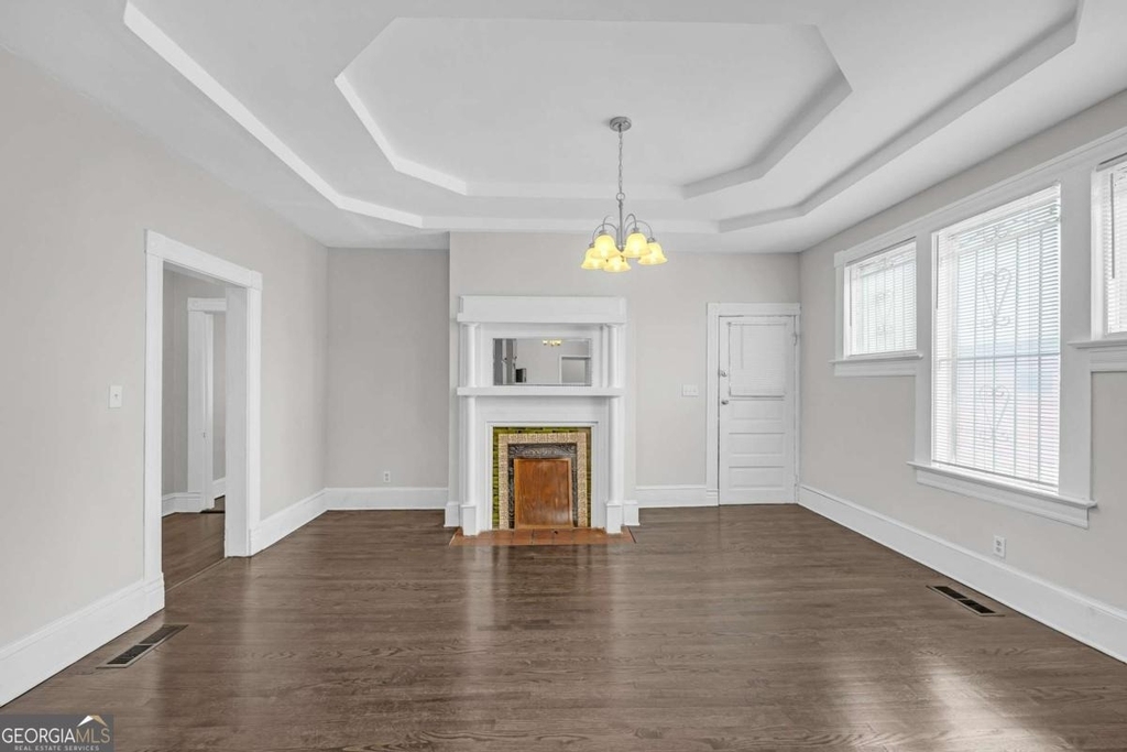 660 Queen Street Sw - Photo 10
