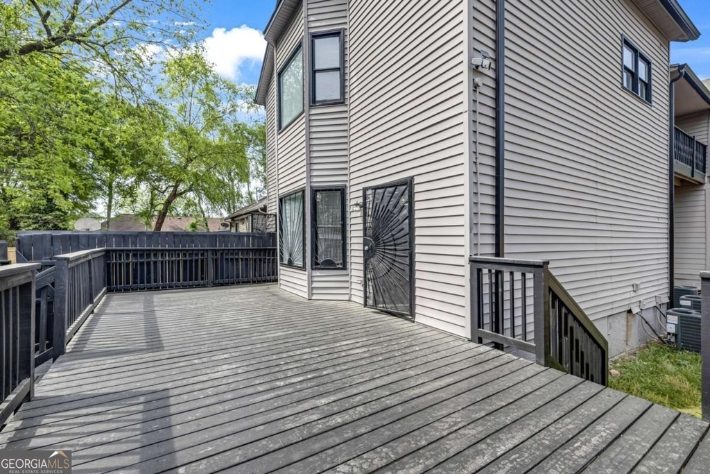 660 Queen Street Sw - Photo 48