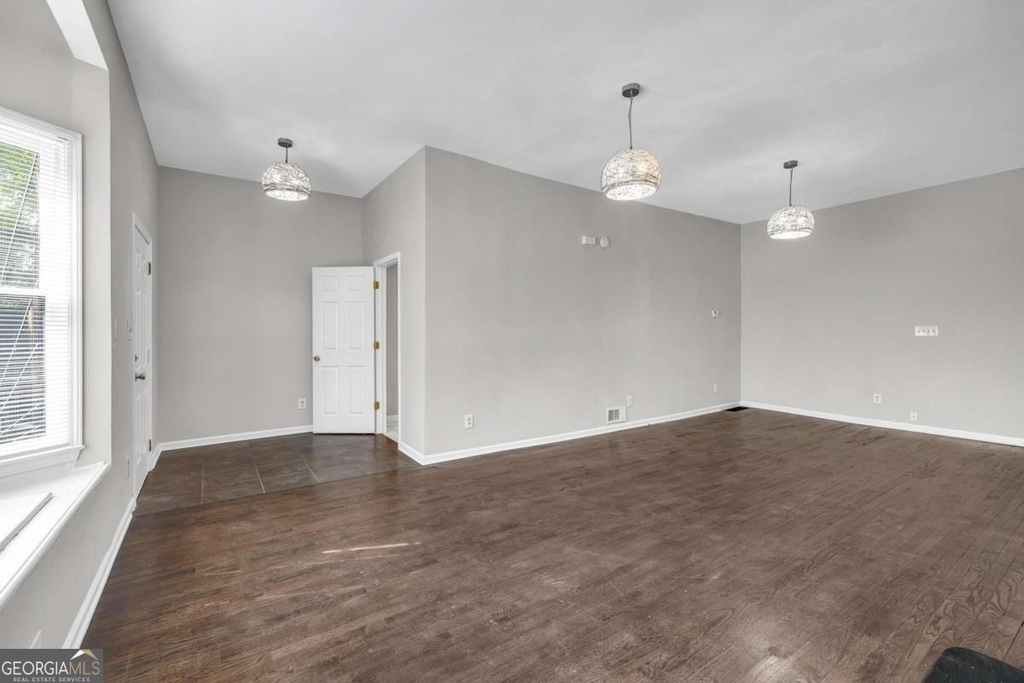 660 Queen Street Sw - Photo 23