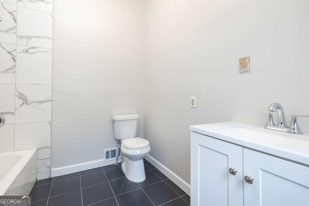 660 Queen Street Sw - Photo 29