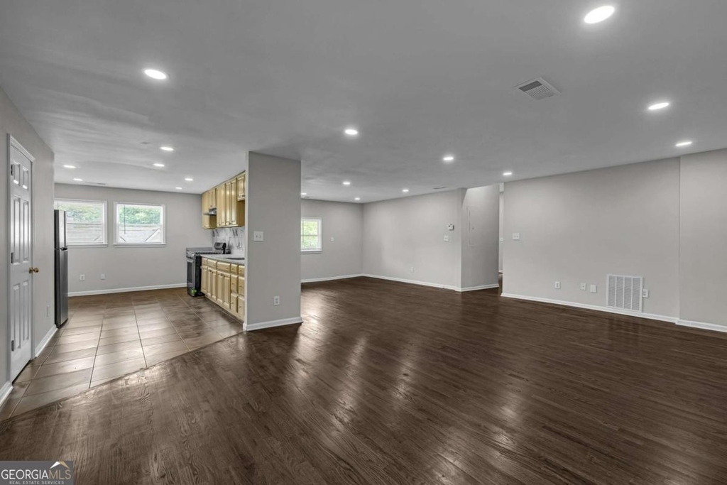 660 Queen Street Sw - Photo 33