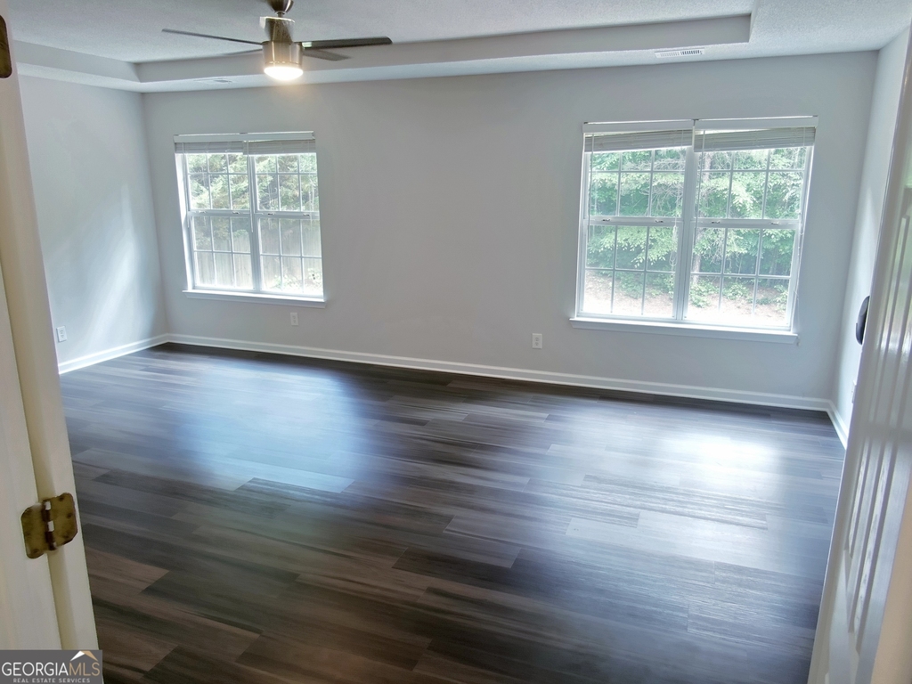 3225 Blackwood Lane - Photo 6