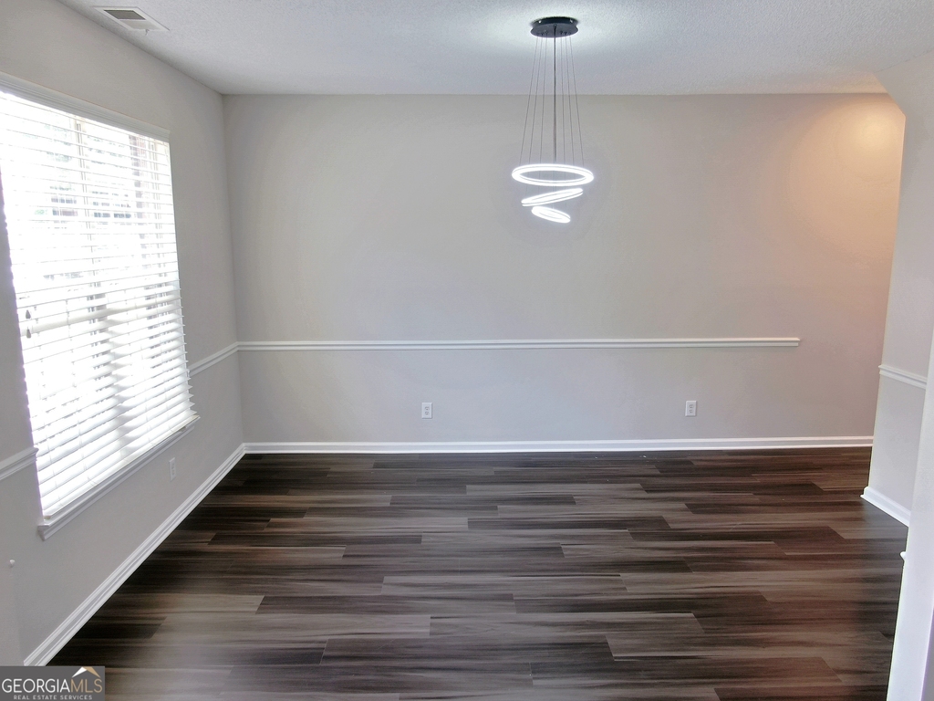 3225 Blackwood Lane - Photo 2