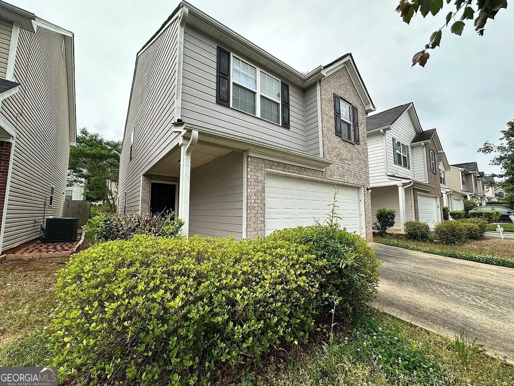 1578 Onalee Drive - Photo 2