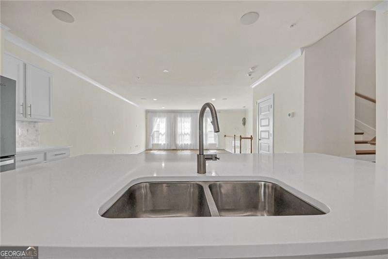 860 Stonehill Lane - Photo 12