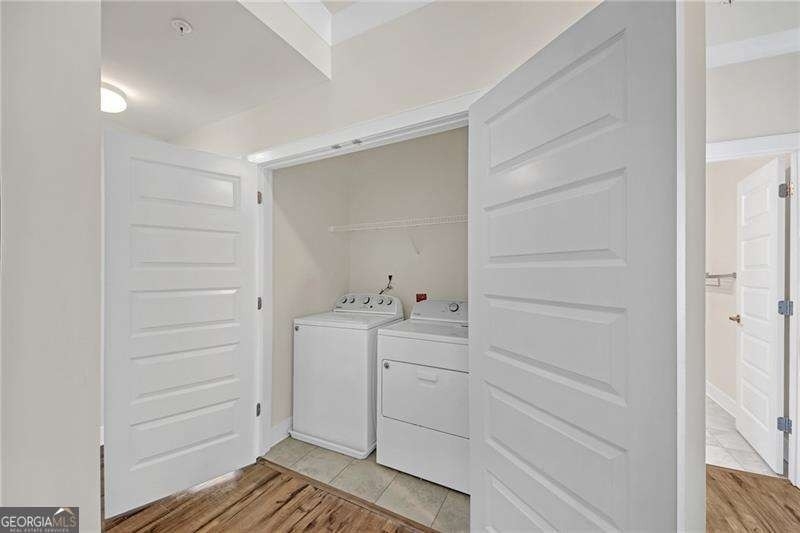860 Stonehill Lane - Photo 20