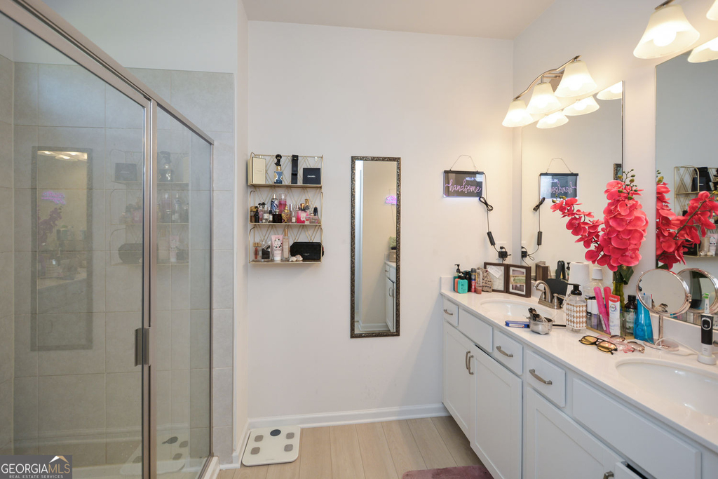 2610 Ravencliff Road - Photo 18