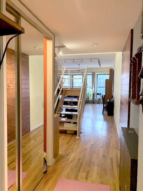 279 Prospect Park West - Photo 4
