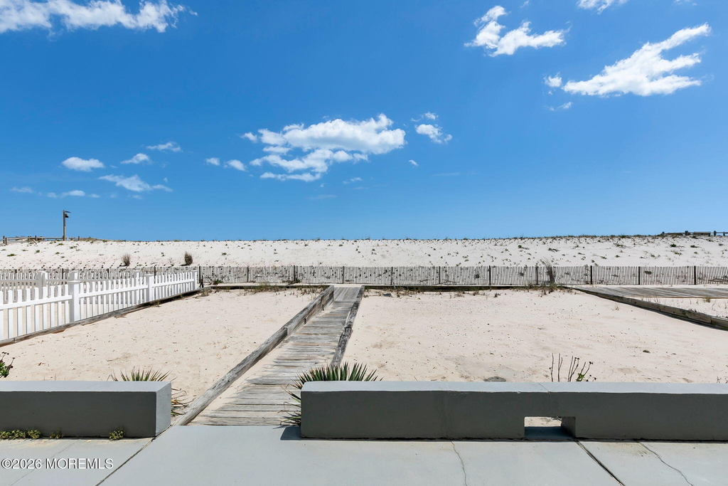 304 Oceanfront - Photo 52