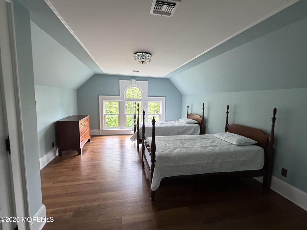 200 Bridlemere Avenue - Photo 18