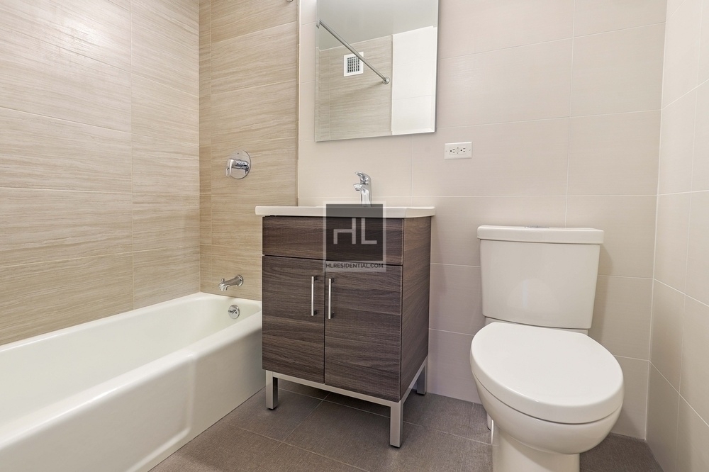West 48th Street - Photo 8