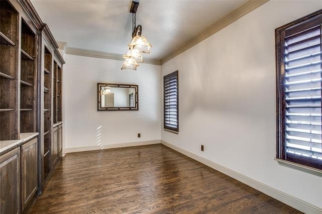 1231 Fowler Street - Photo 6