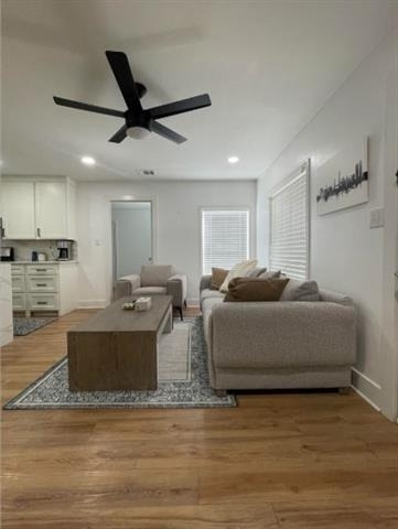 2515 Roanoke Avenue - Photo 4