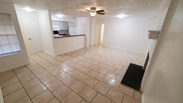 3427 Republic Drive - Photo 2