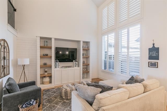 2425 Longspur Drive - Photo 10