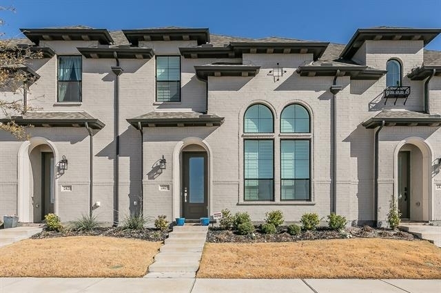 2425 Longspur Drive - Photo 0