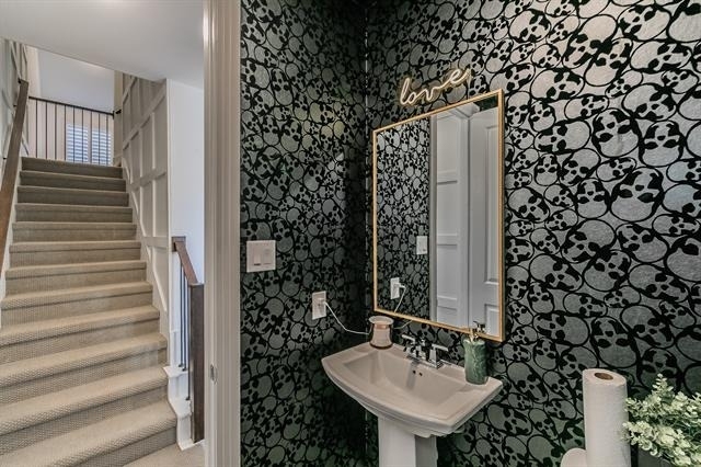 2425 Longspur Drive - Photo 13