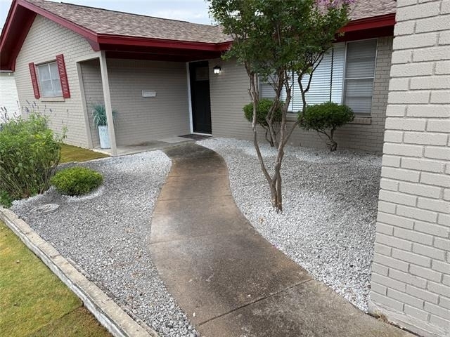 4017 Welch Avenue - Photo 2