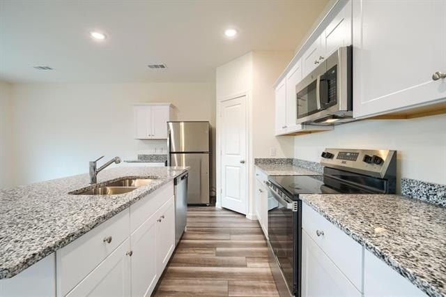 14122 Emeric Street - Photo 9