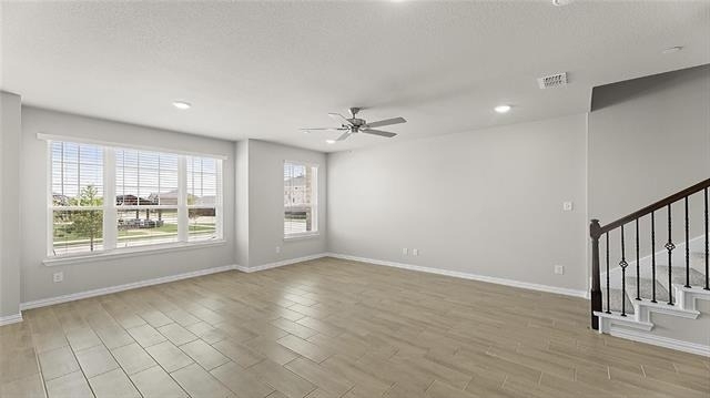 1205 Morgan Dr - Photo 4