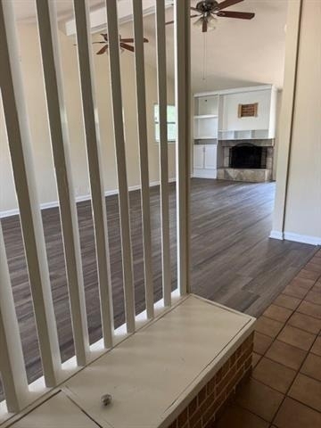 923 Warren Way - Photo 1