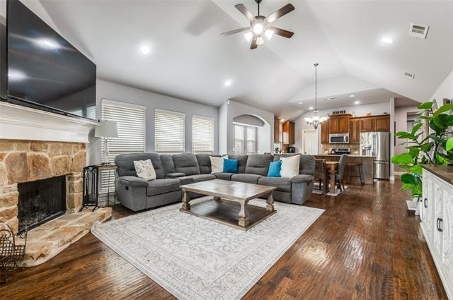 4312 Poppy Drive - Photo 2
