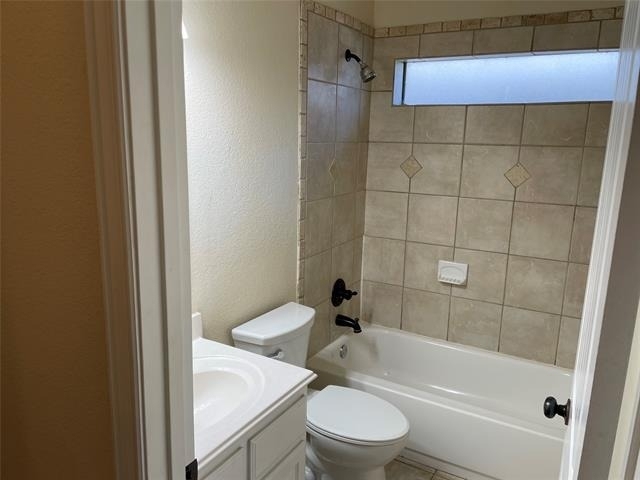 1414 Lauren Lane - Photo 6