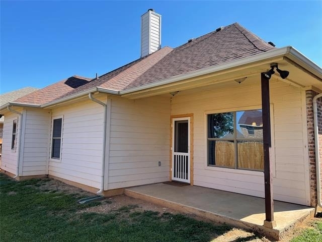 1414 Lauren Lane - Photo 9