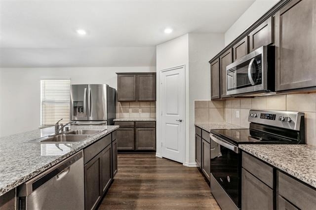 3234 Hawkins Drive - Photo 6