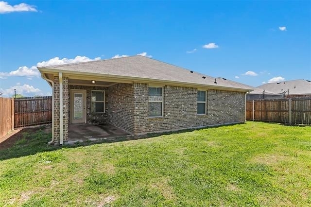3234 Hawkins Drive - Photo 18