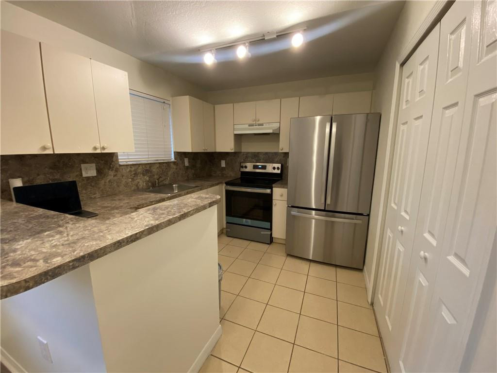 970 Ne 34th Avenue - Photo 8