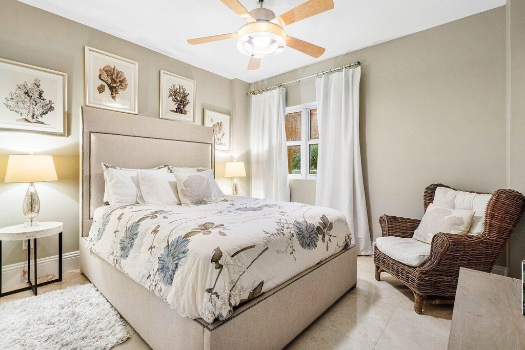 2650 Lake Shore Drive - Photo 24