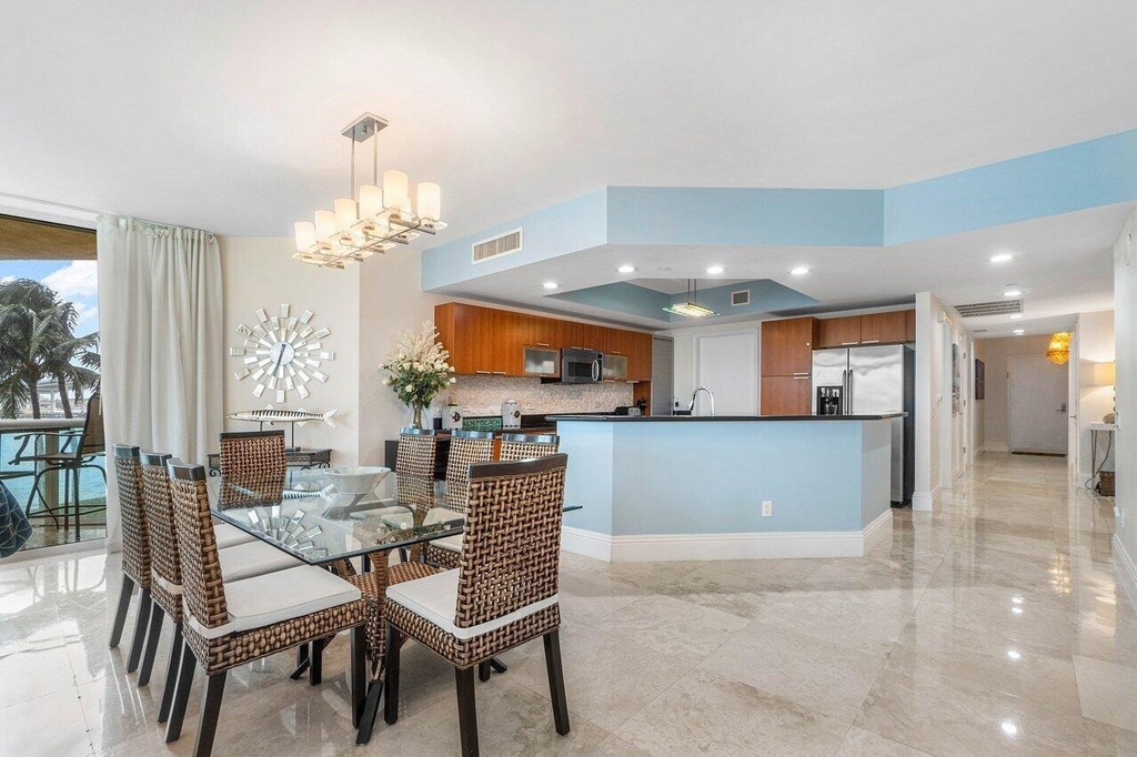 2650 Lake Shore Drive - Photo 6