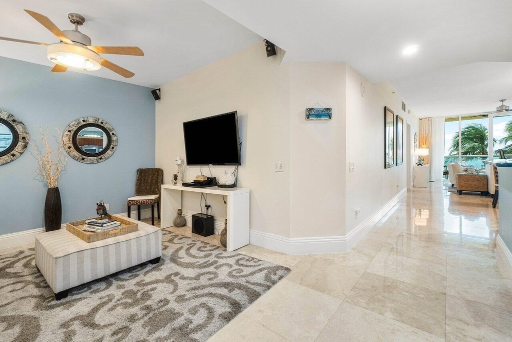 2650 Lake Shore Drive - Photo 10