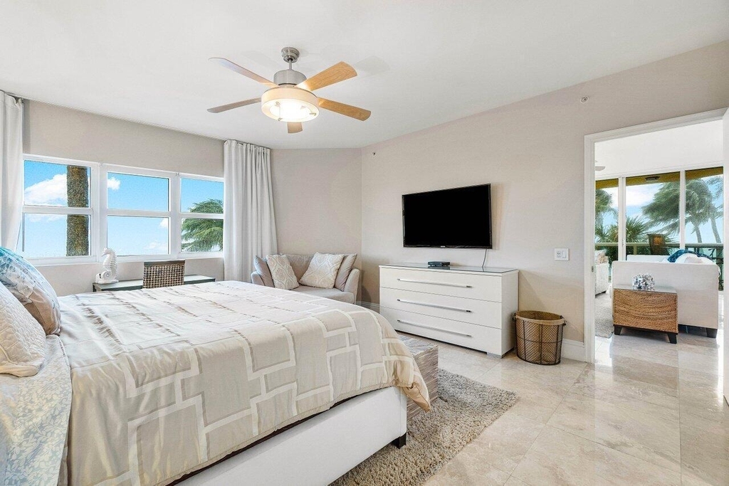 2650 Lake Shore Drive - Photo 17