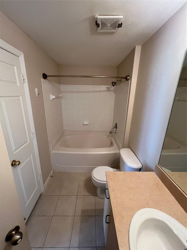 533 Ne 3rd Avenue - Photo 8