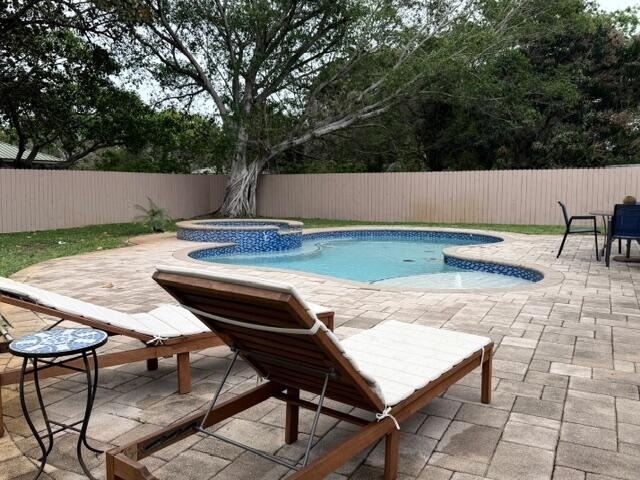 5821 Sw 13th Street - Photo 1