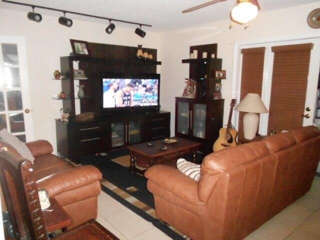 54 Matador Lane - Photo 2